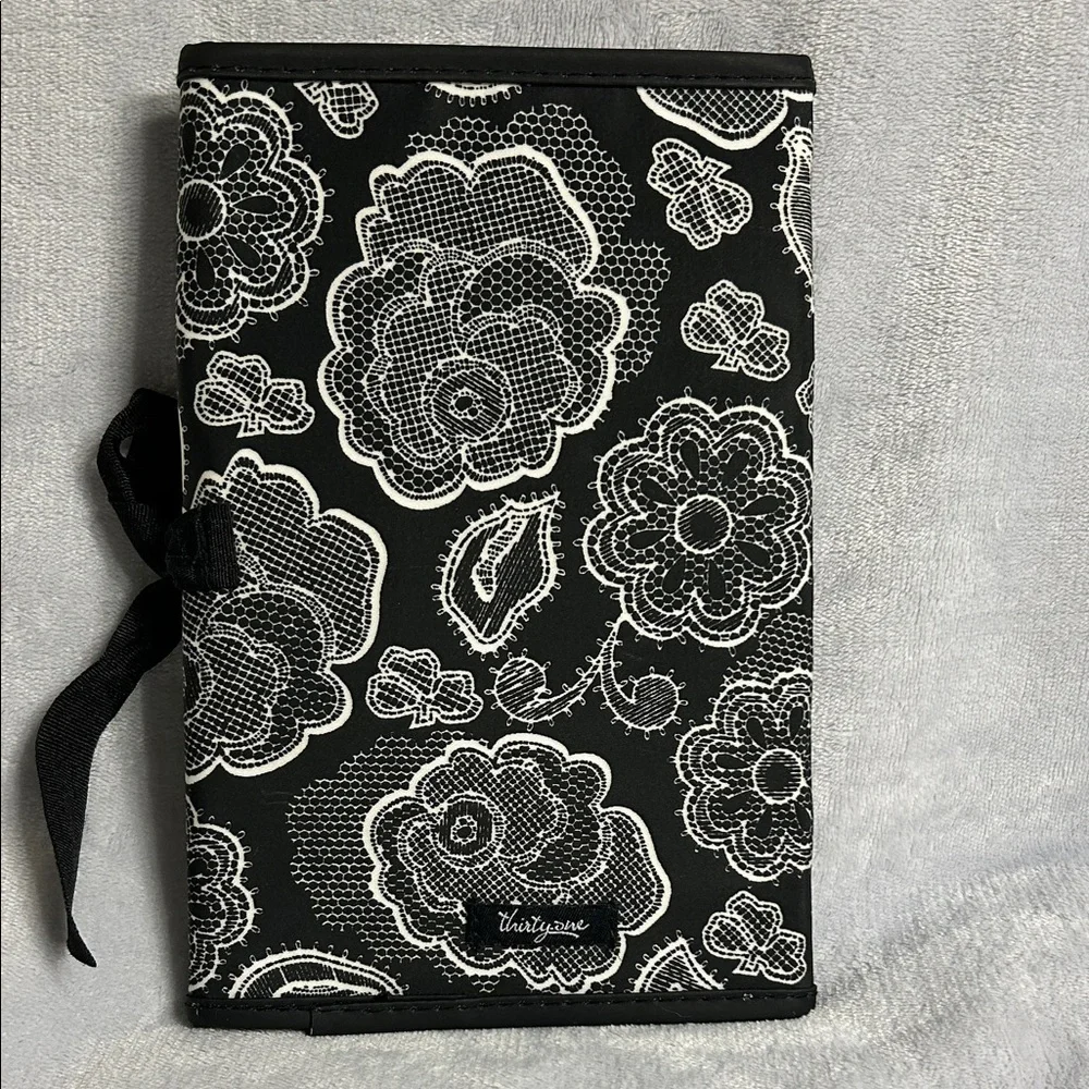 Thirty-One Tri-Fold & Go Organizer Black With White Lace Roses And Flowers NWOT